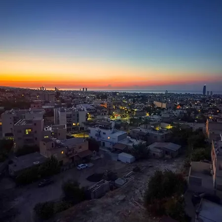 Eagles Nest- 2br Stylish, Free Park, Netflix Limassol
